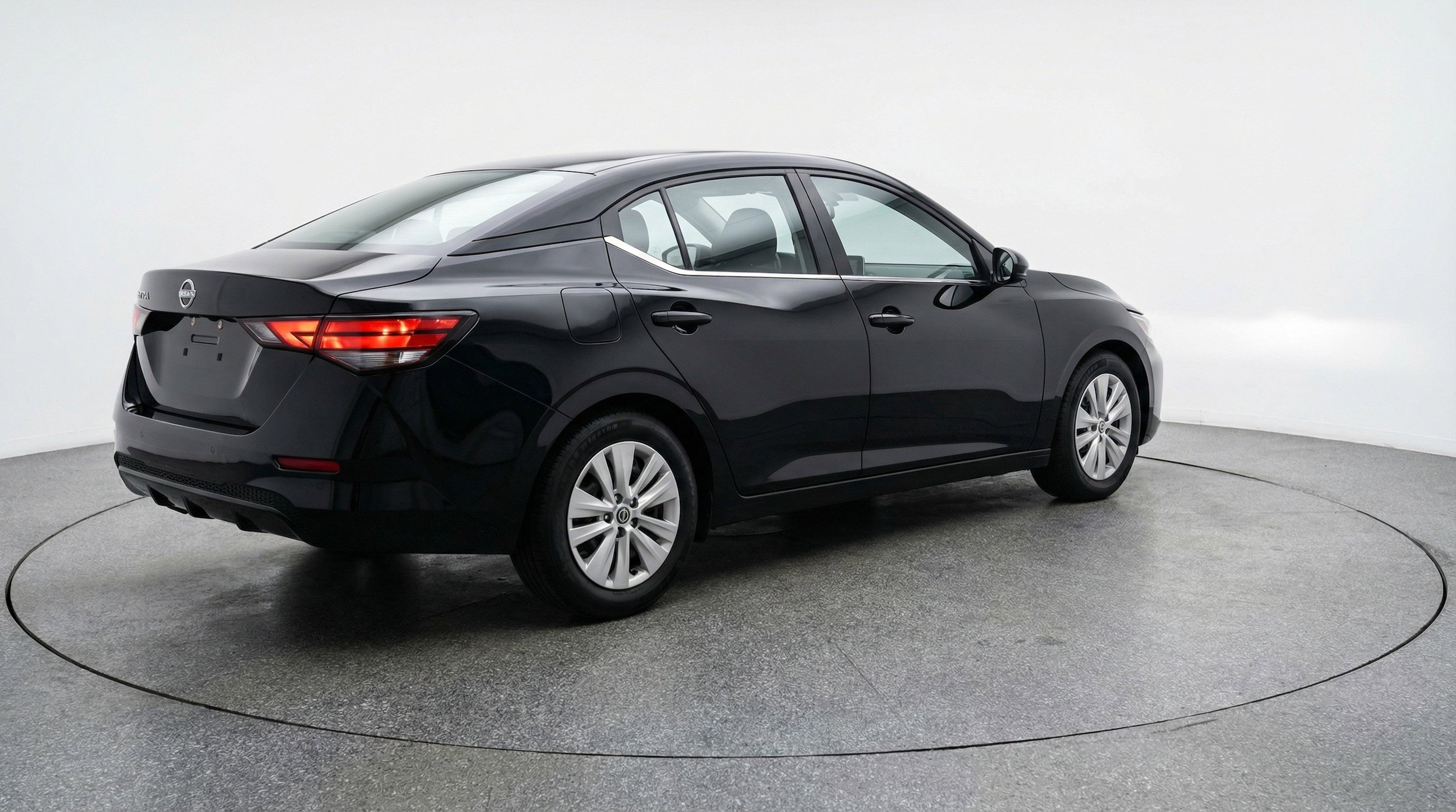 Thumbnail: 2025 Nissan Sentra - 9