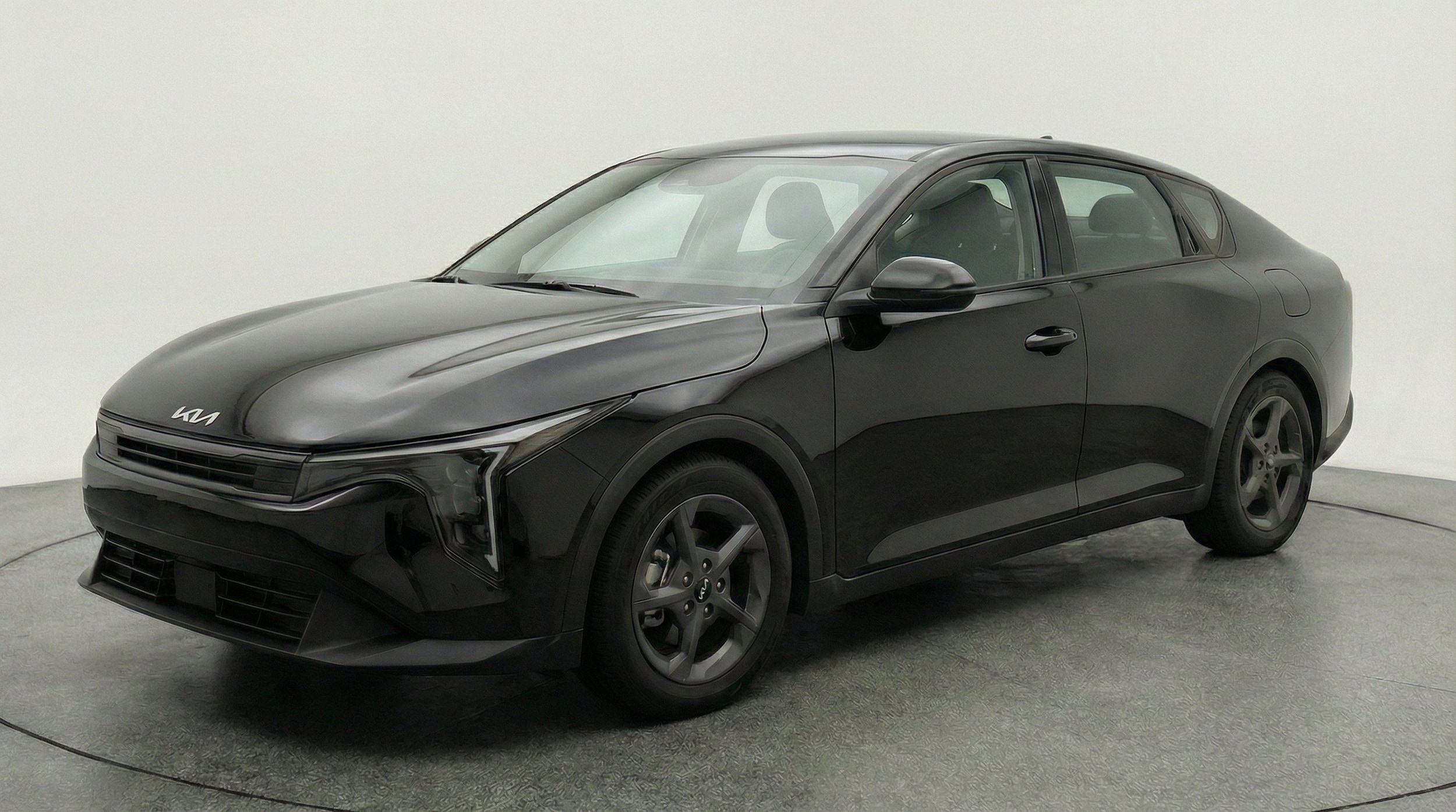 Thumbnail: 2025 Kia K4 - 3