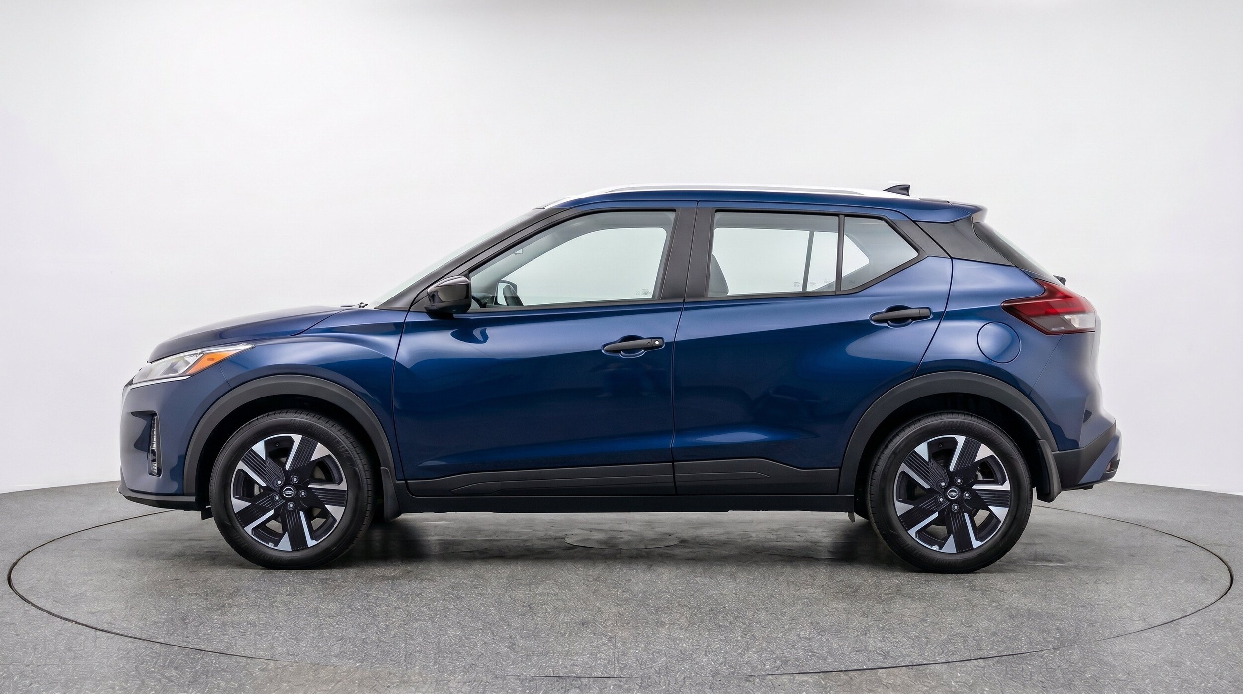 Thumbnail: 2026 Nissan Kicks - 5