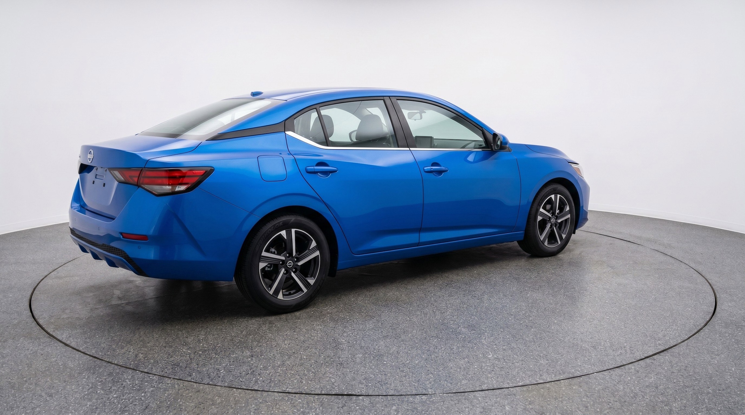 Thumbnail: 2025 Nissan Sentra - 9