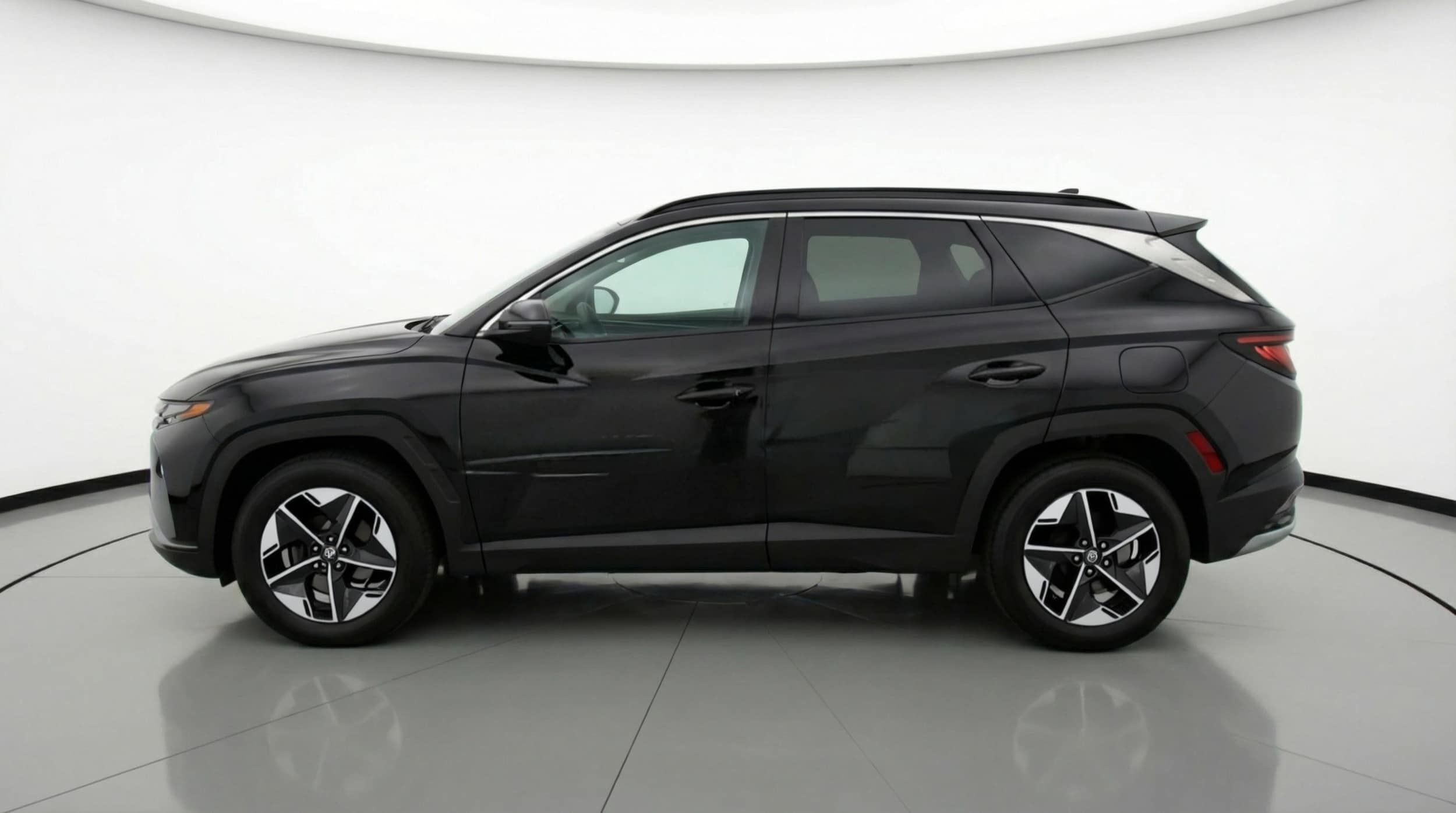 Thumbnail: 2025 Hyundai Tucson - 4