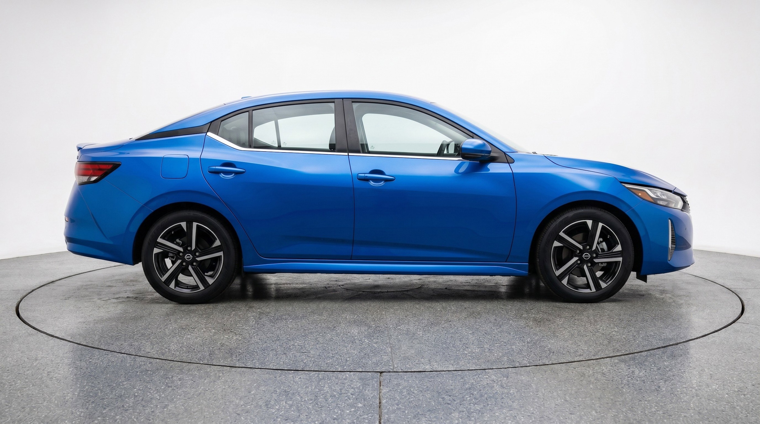 Thumbnail: 2025 Nissan Sentra - 11