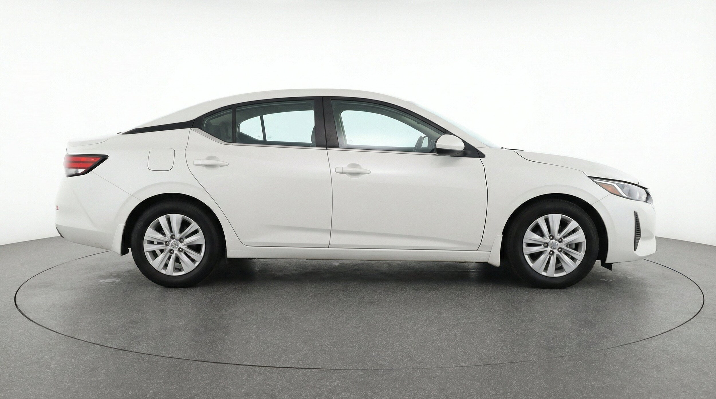 Thumbnail: 2025 Nissan Sentra - 11