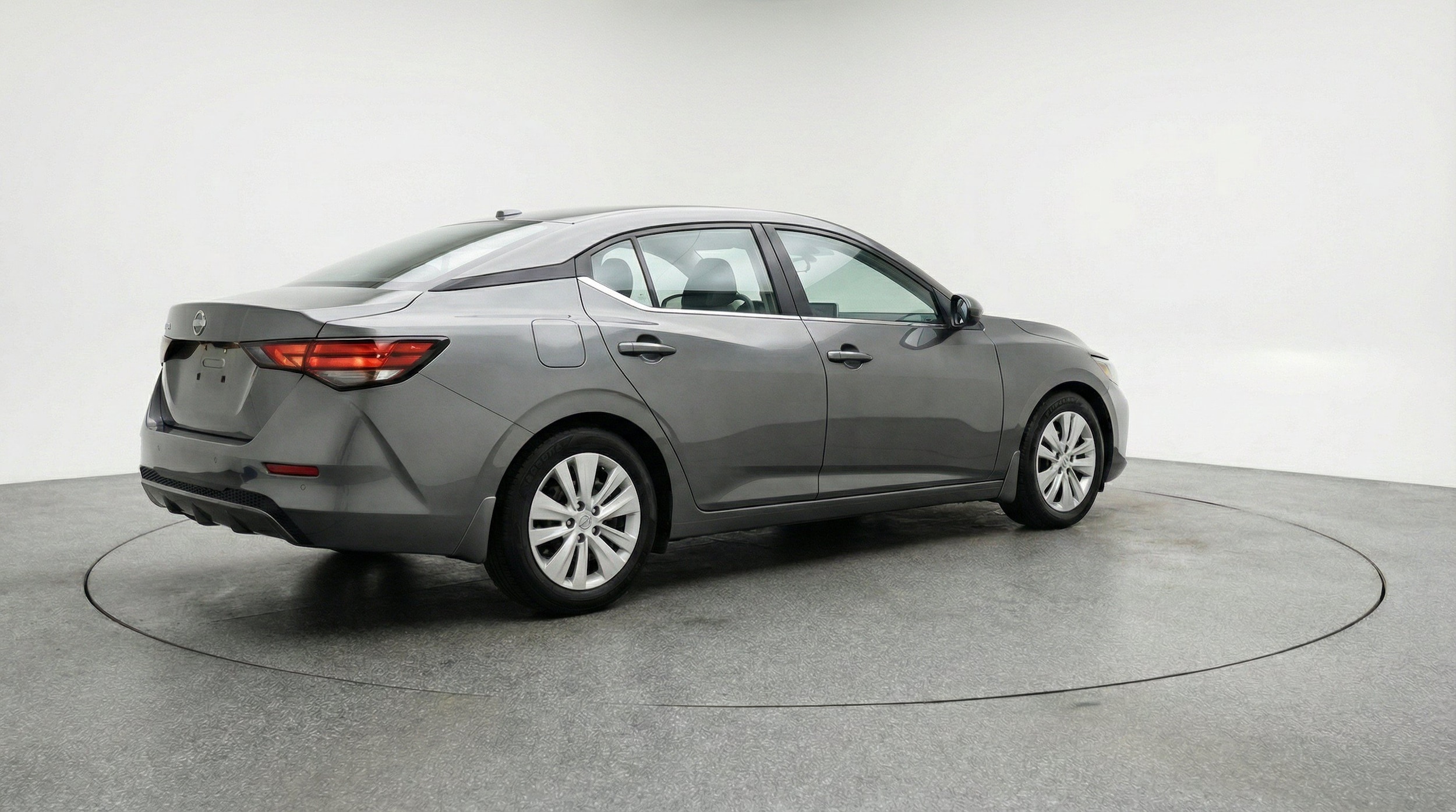 Thumbnail: 2025 Nissan Sentra - 9