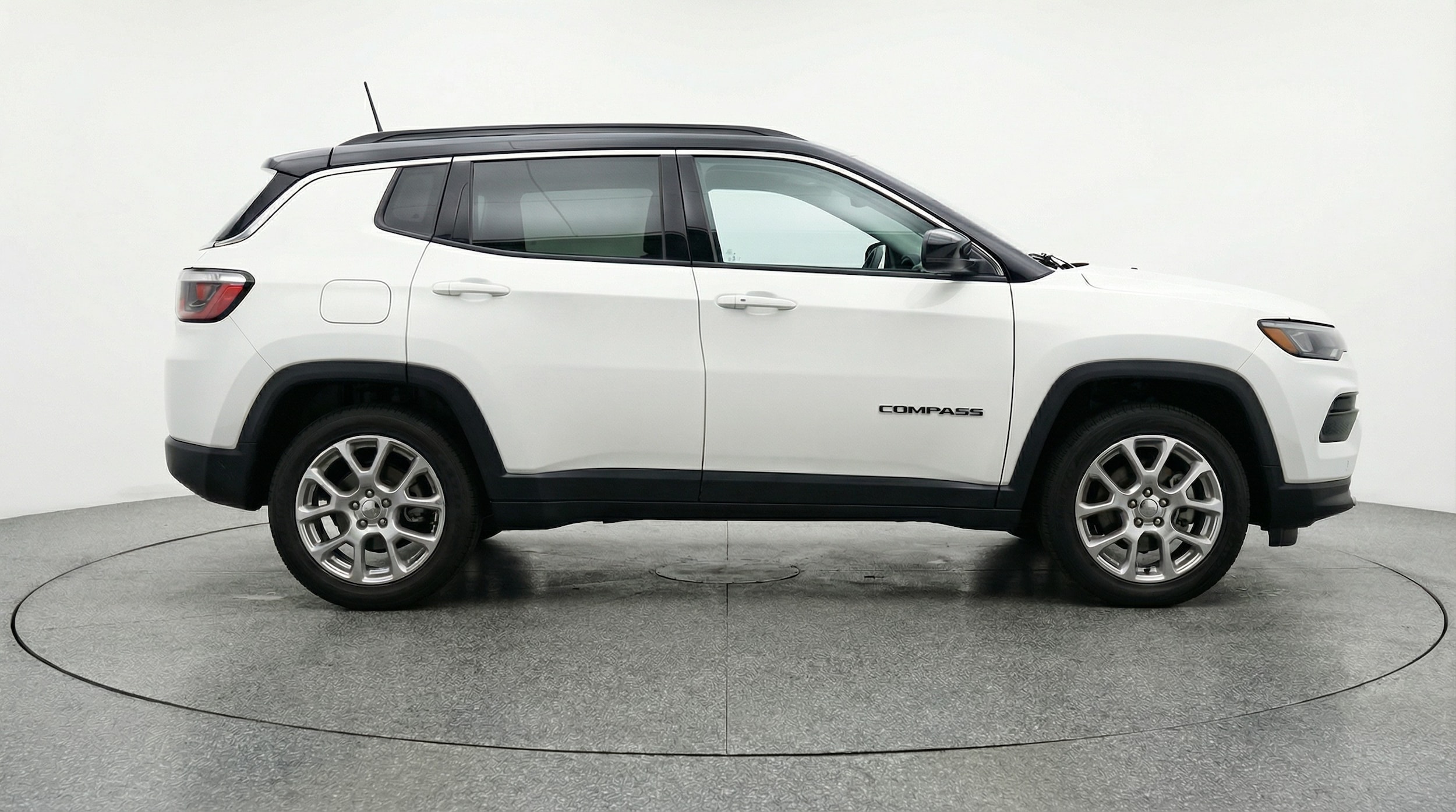 Thumbnail: 2025 Jeep Compass - 8