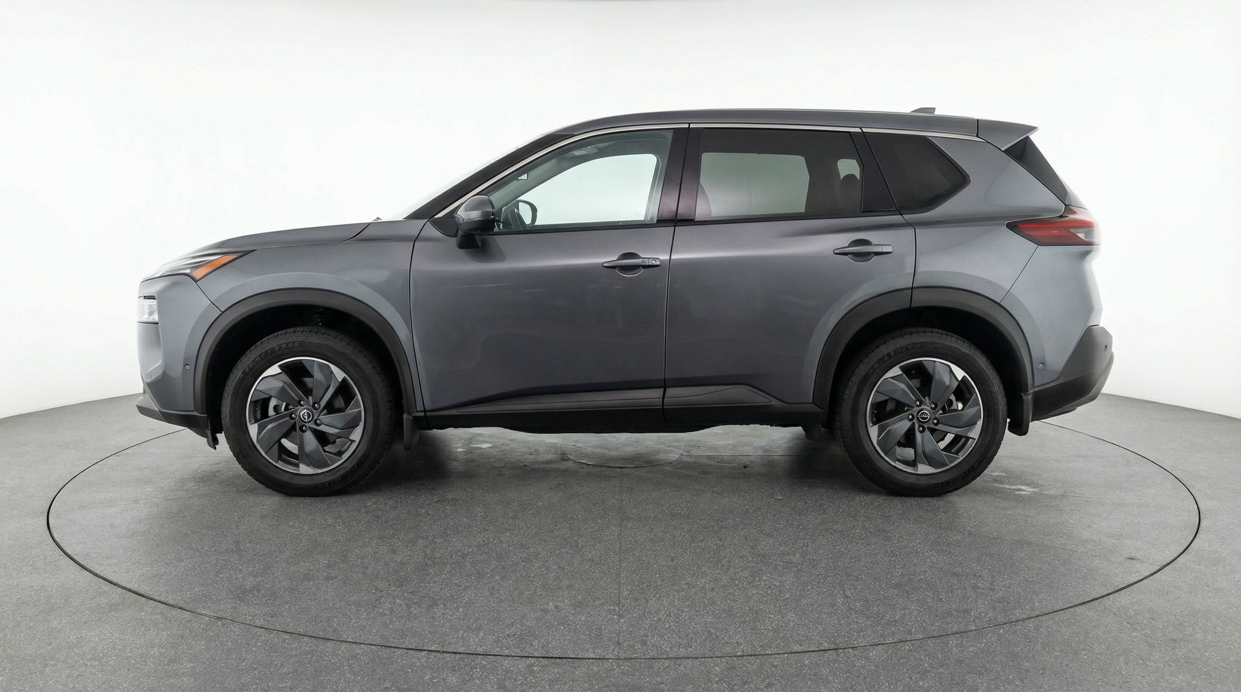 Thumbnail: 2025 Nissan Rogue - 4