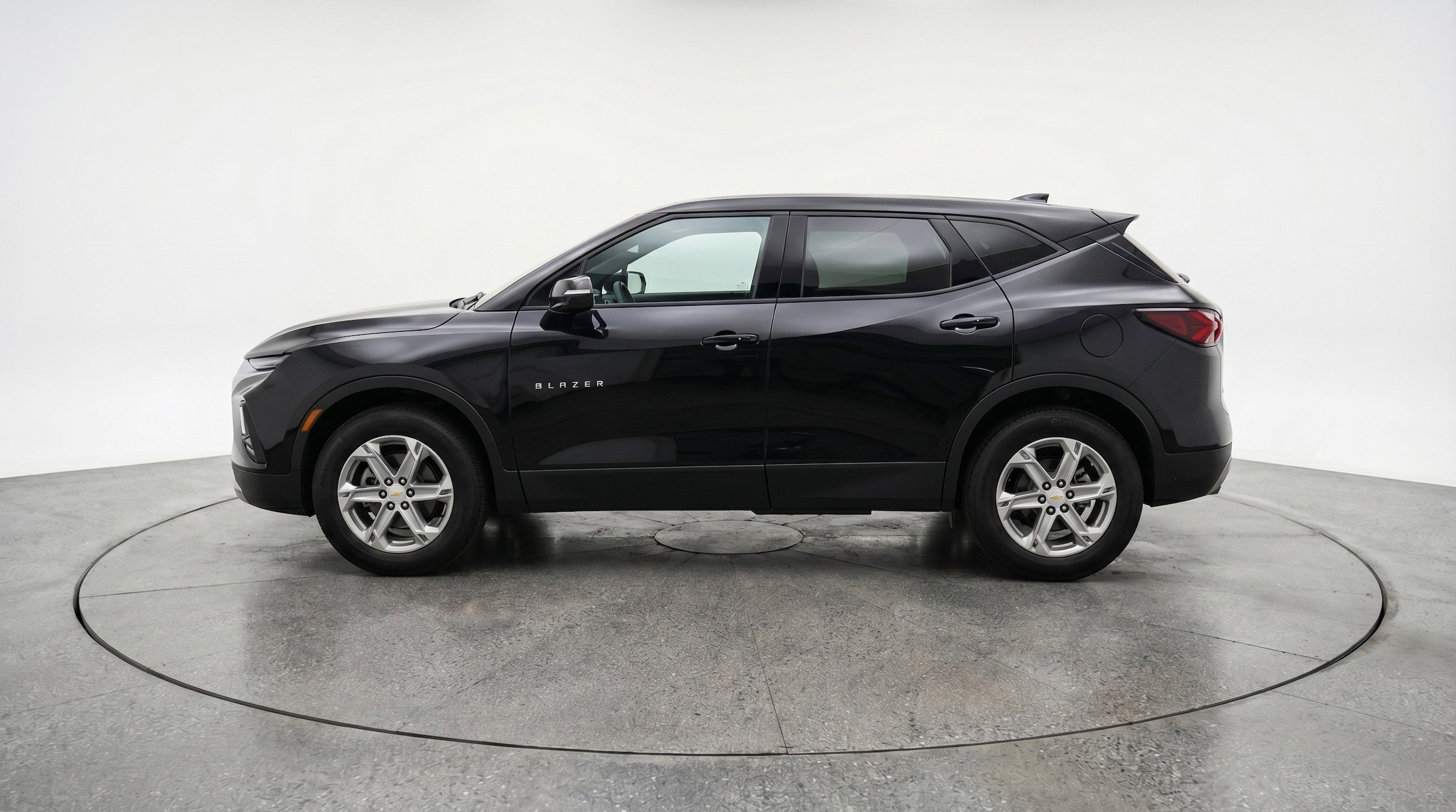 Thumbnail: 2025 Chevrolet Blazer - 5
