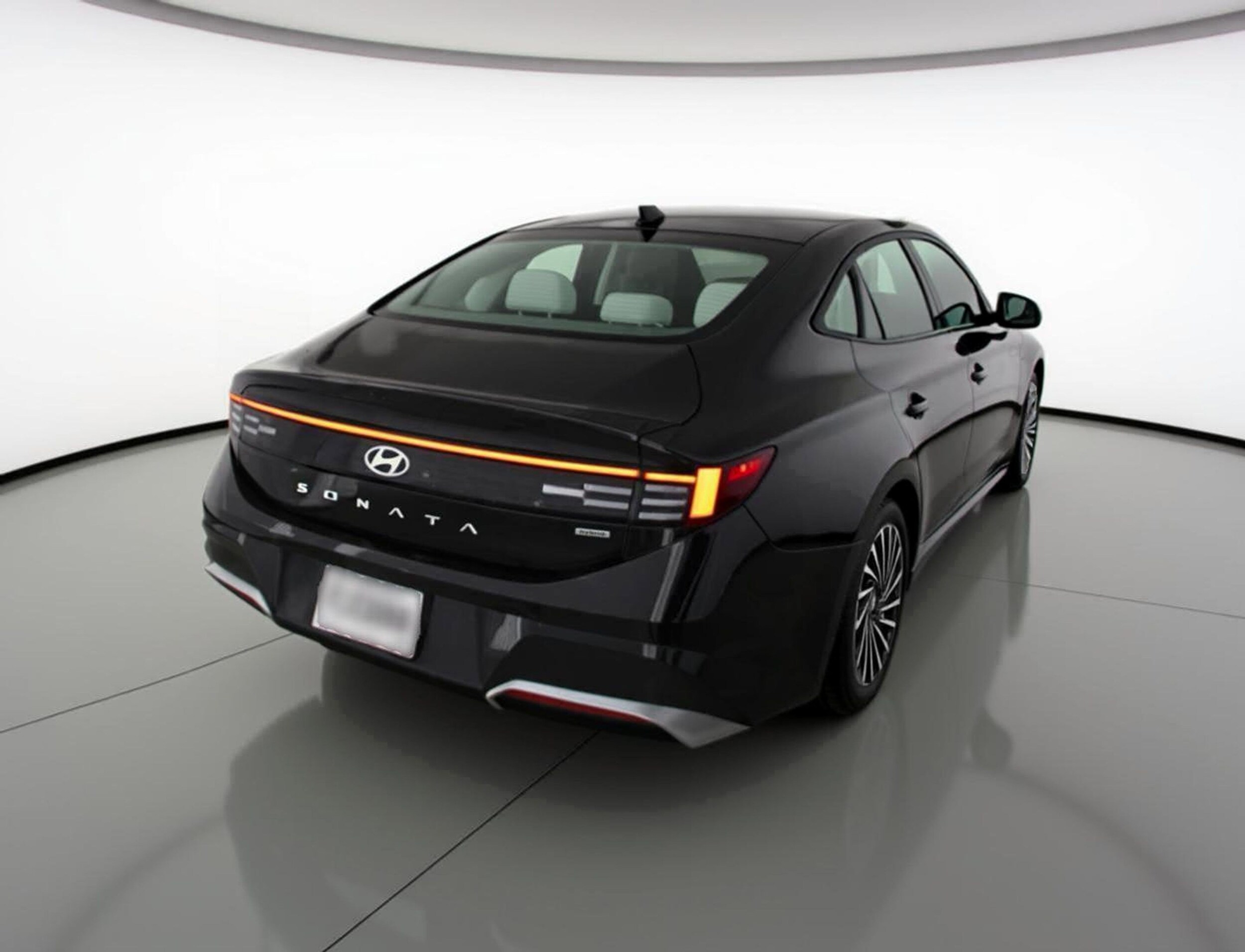 Thumbnail: 2025 Hyundai Sonata - 9