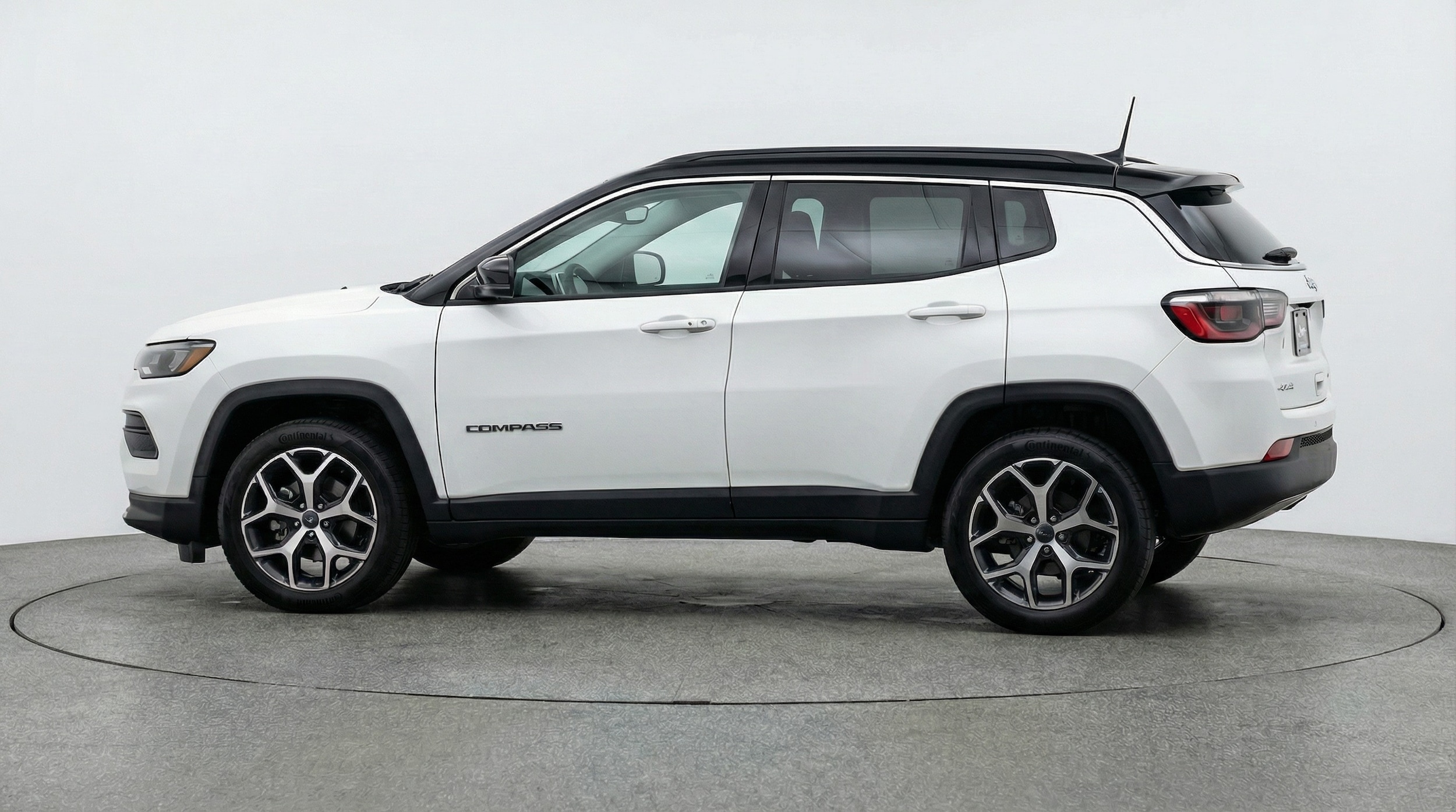 Thumbnail: 2025 Jeep Compass - 4