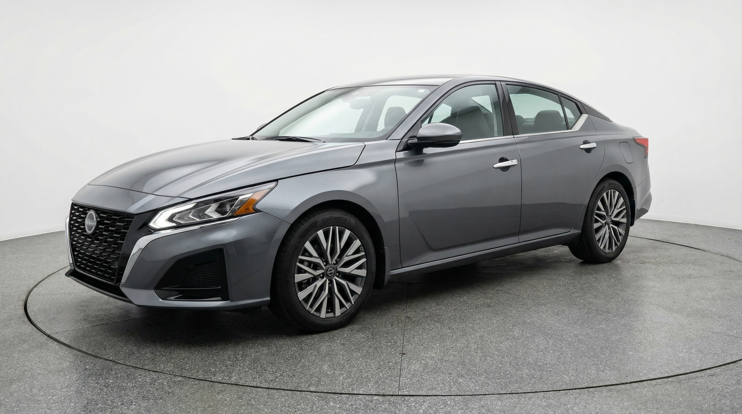 Thumbnail: 2025 Nissan Altima - 3