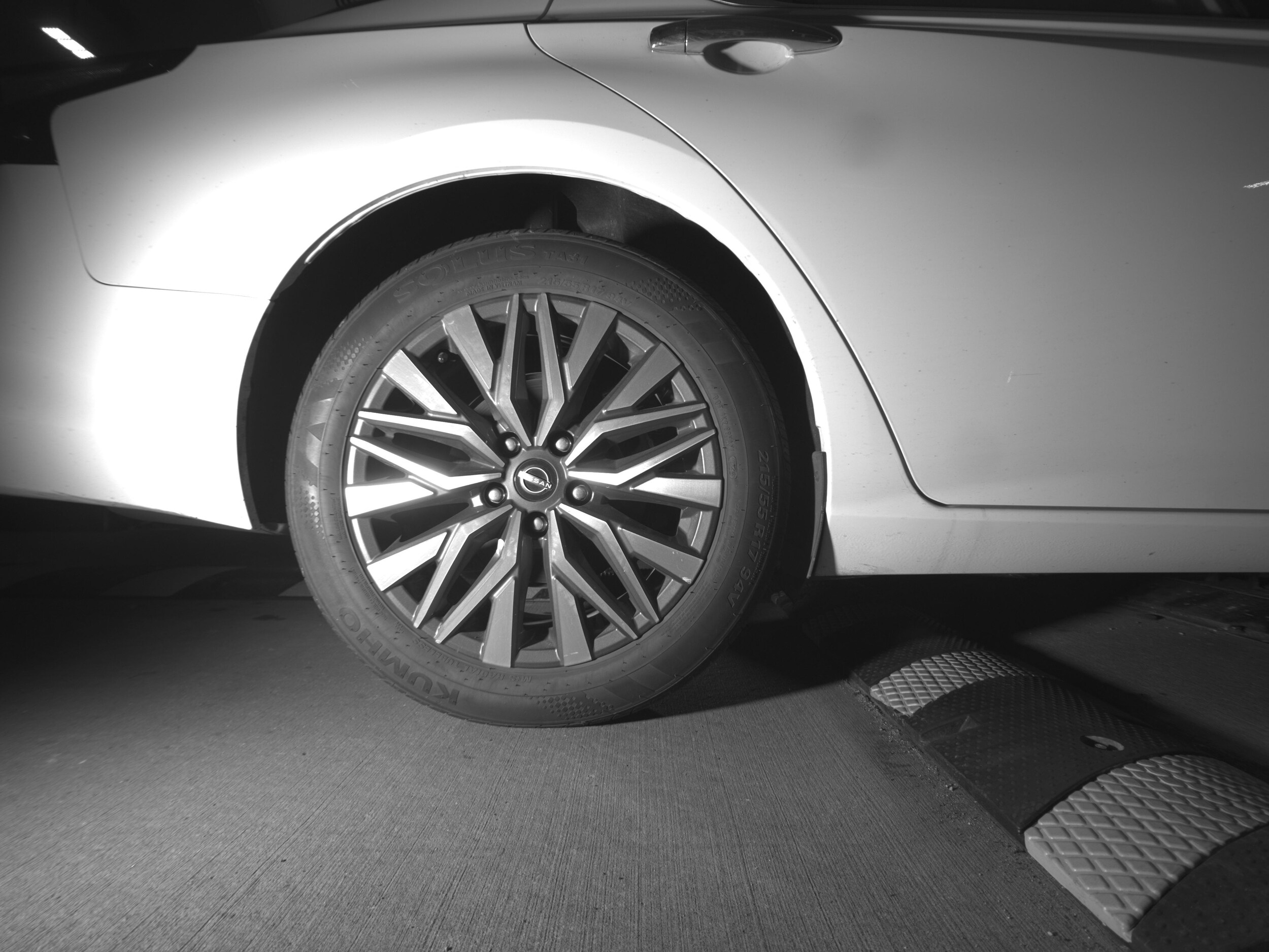 Thumbnail: 2025 Nissan Altima - 12