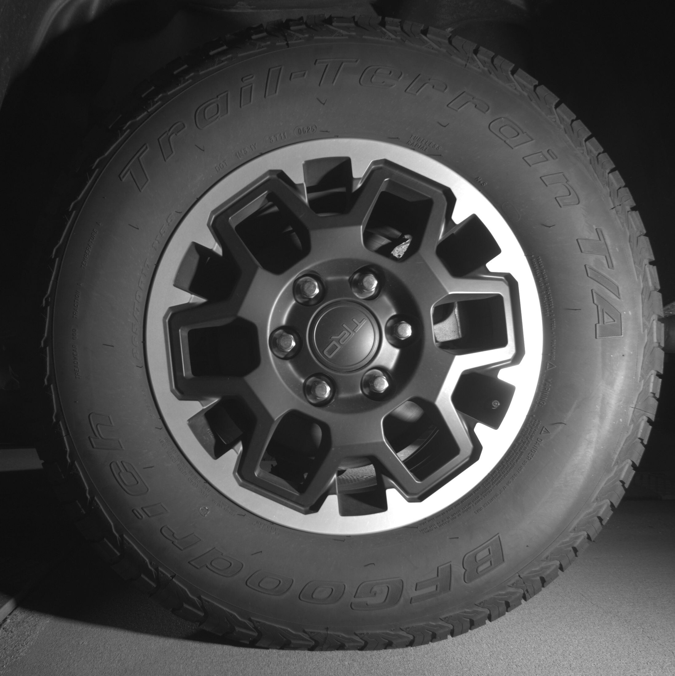 Thumbnail: 2025 Toyota Tacoma - 11