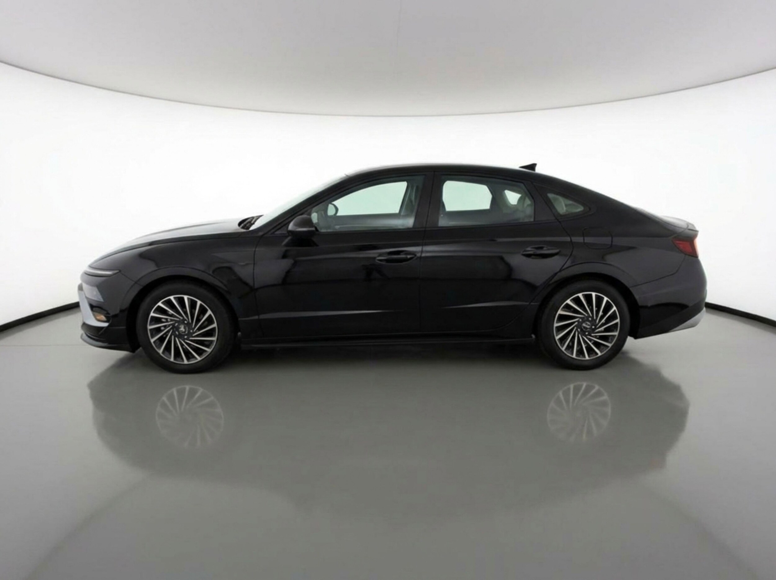 Thumbnail: 2025 Hyundai Sonata - 5