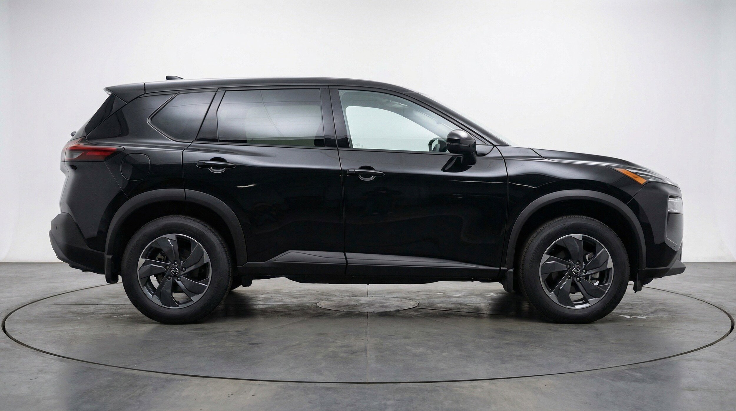 Thumbnail: 2025 Nissan Rogue - 11