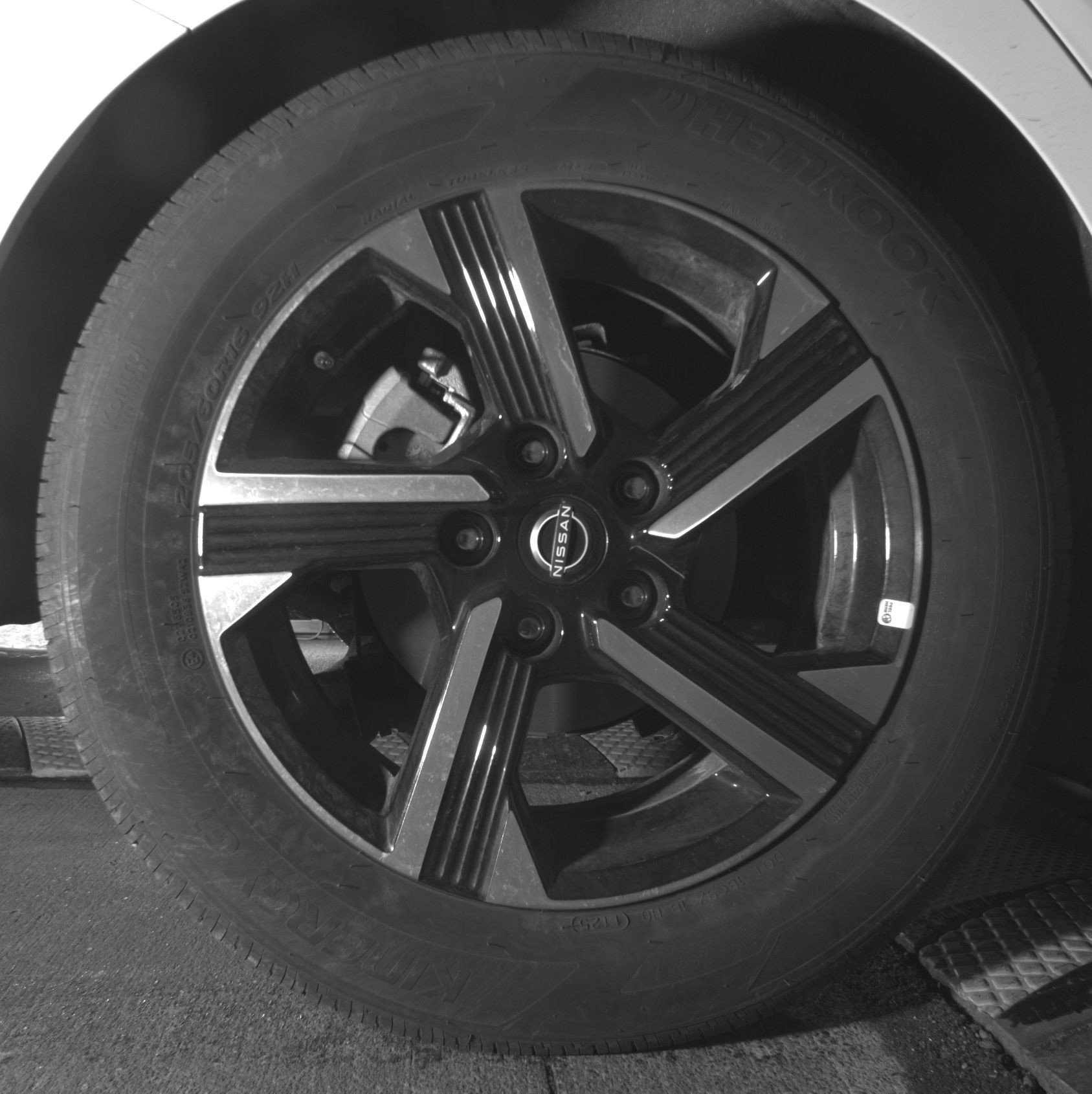 Thumbnail: 2025 Nissan Sentra - 15