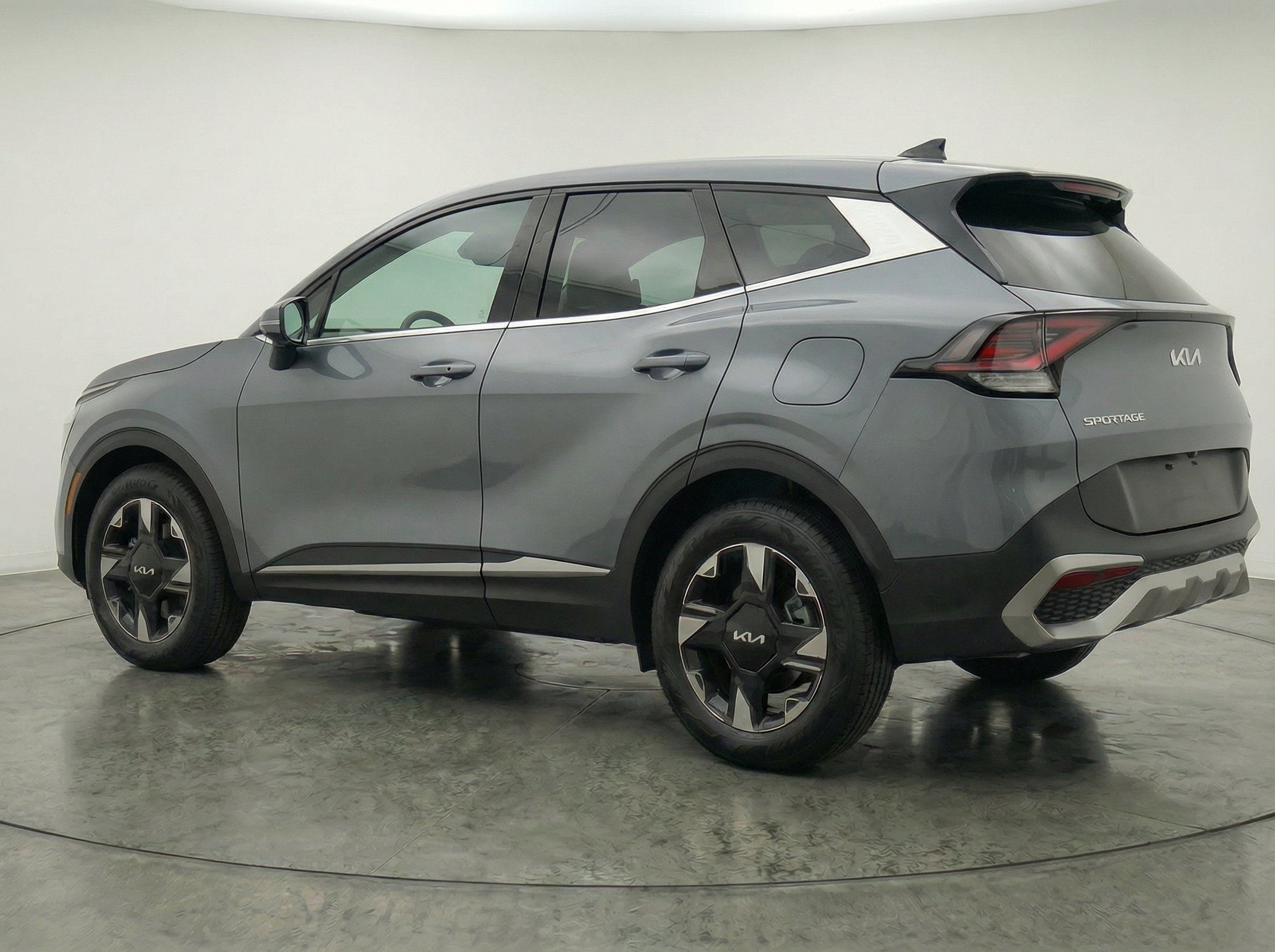Thumbnail: 2026 Kia Sportage - 6
