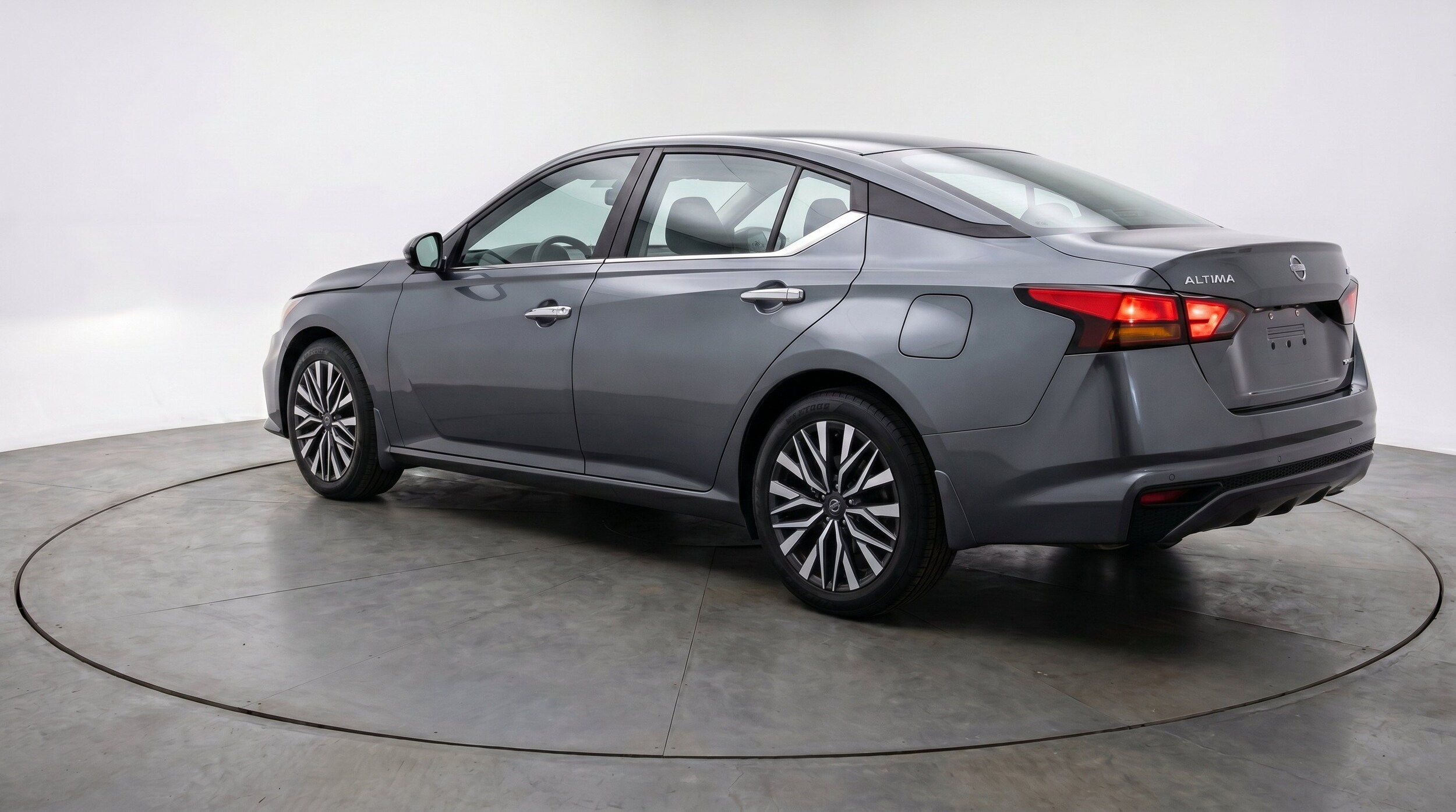 Thumbnail: 2025 Nissan Altima - 6