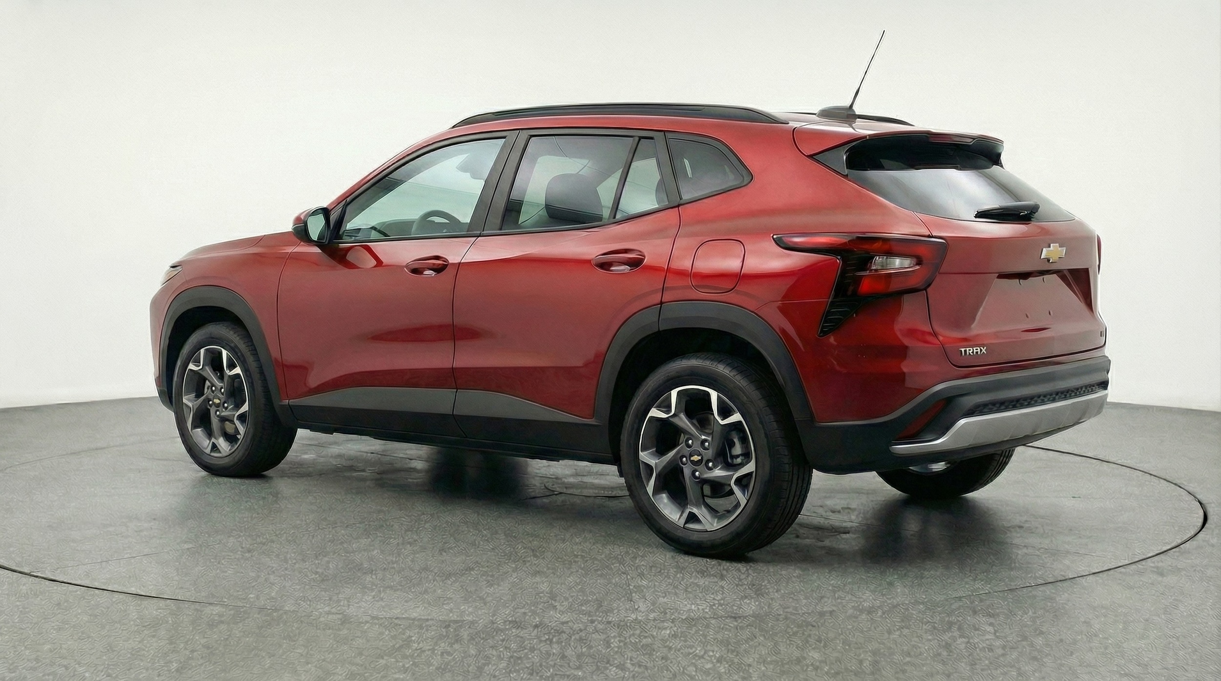 Thumbnail: 2025 Chevrolet Trax - 5