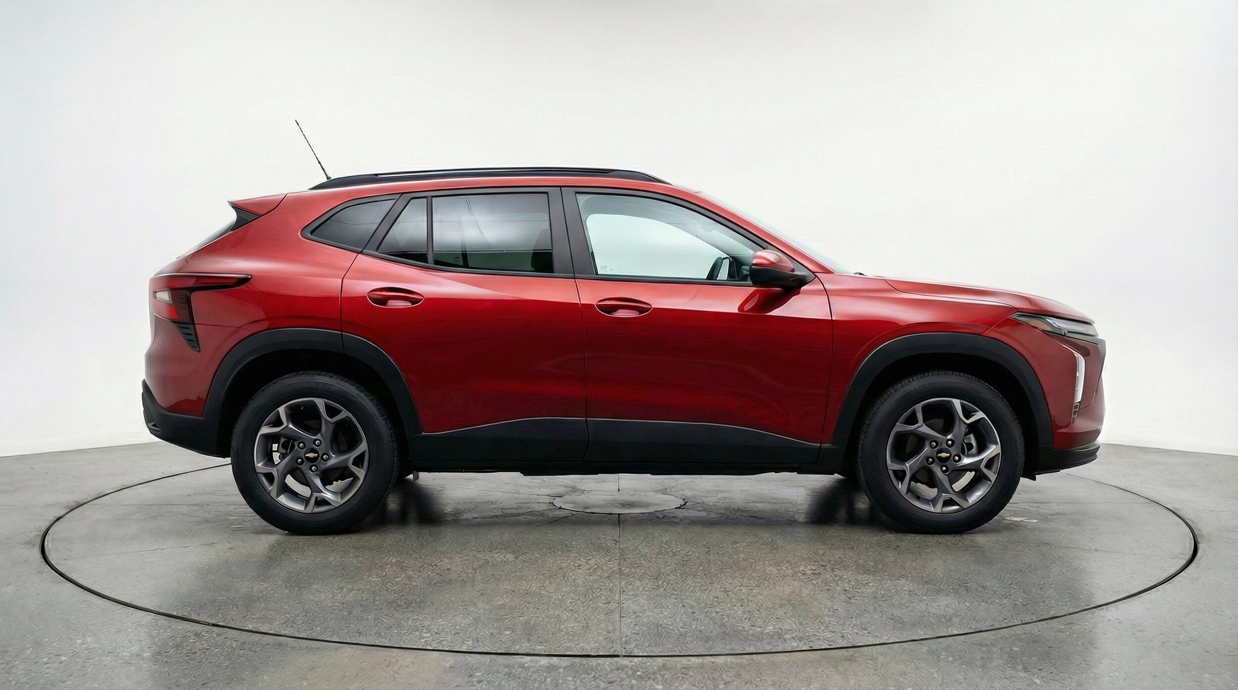 Thumbnail: 2025 Chevrolet Trax - 11