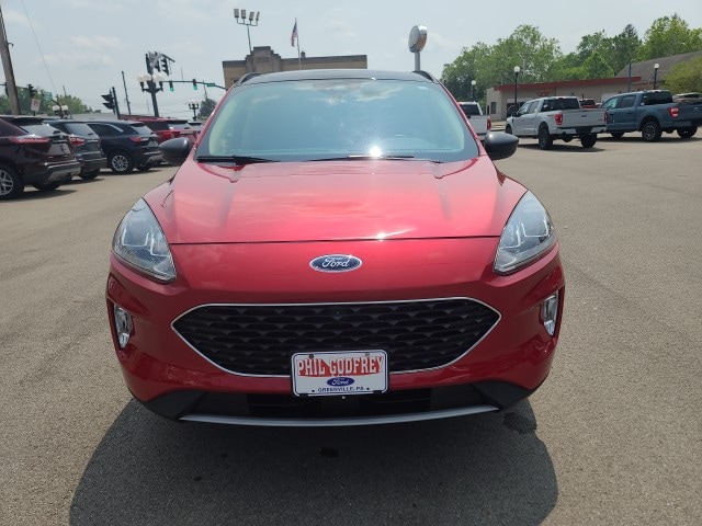 Used 2020 Ford Escape SEL with VIN 1FMCU9H6XLUA27455 for sale in Greenville, PA