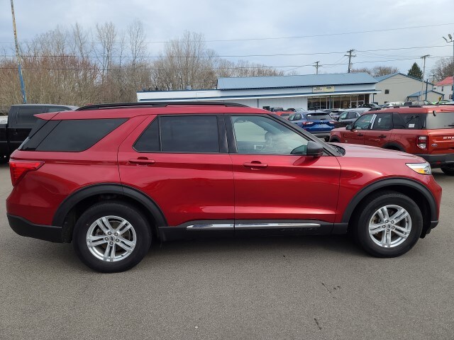 2020 Ford Explorer XLT photo 4