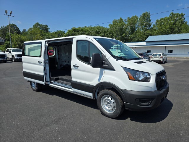 2025 Ford Transit photo 4