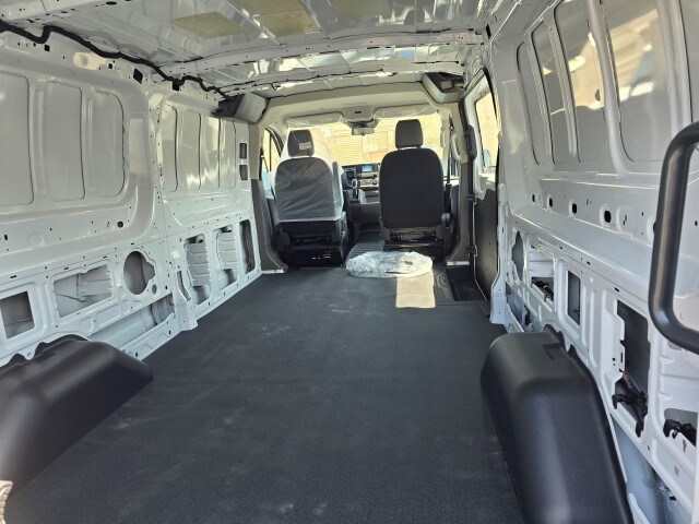 2025 Ford Transit Van Base - Photo 14