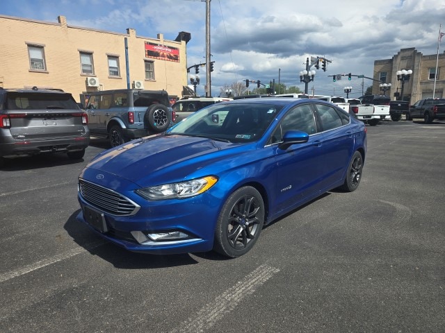 2018 Ford Fusion SE's photo