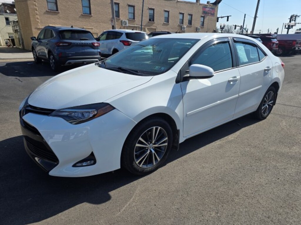 Used 2017 Toyota Corolla LE Sedan