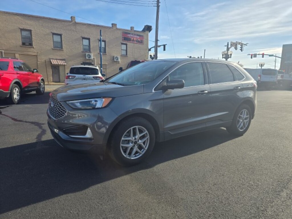 Used 2024 Ford Edge SEL AWD SUV
