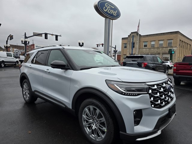 2026 Ford Explorer Platinum photo 3