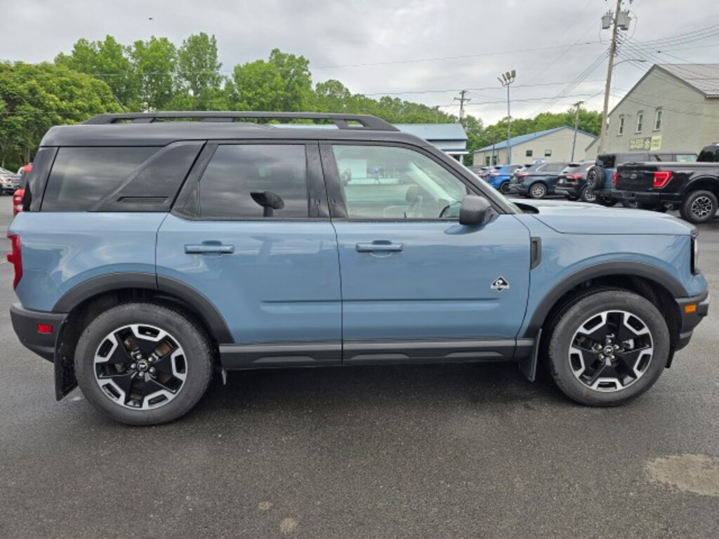 Used 2024 Ford Bronco Sport Outer Banks 4x4 SUV