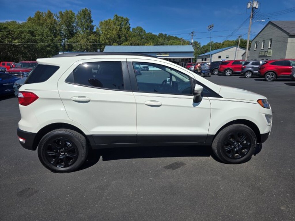 Used 2022 Ford EcoSport SE 4x4 SUV