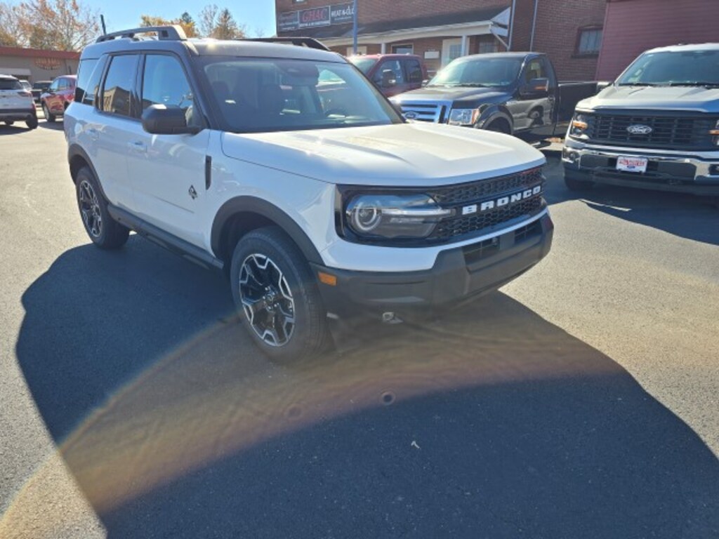 New 2025 Ford Bronco Sport Outer Banks 4x4 SUV
