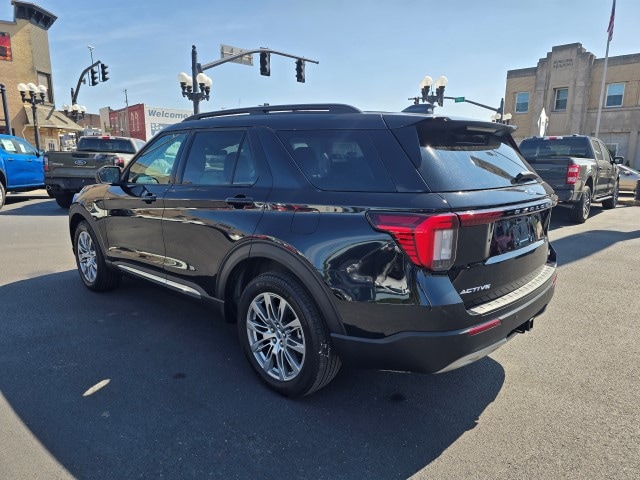 2025 Ford Explorer Active - Photo 8