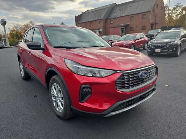 2025 Ford Escape Active photo 3