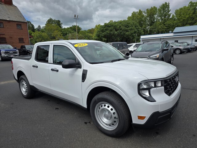 2025 Ford Maverick XL photo 4