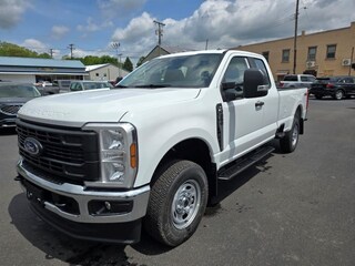 2025 Ford F-250 4X4 Supercab XL Truck Super Cab