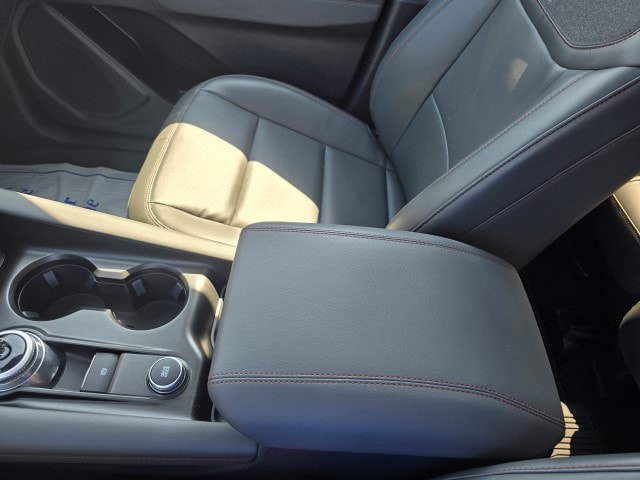 2025 Ford Explorer Active - Photo 19
