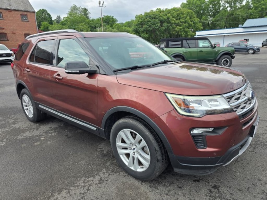 Used 2018 Ford Explorer XLT 4X4 SUV