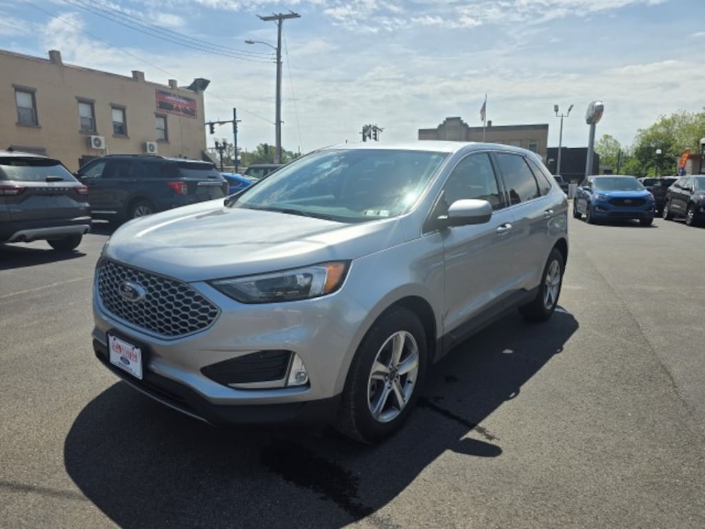 Used 2023 Ford Edge SEL AWD SUV