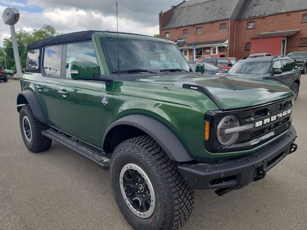 2024 Ford Bronco Outer Banks 4x4 SUV