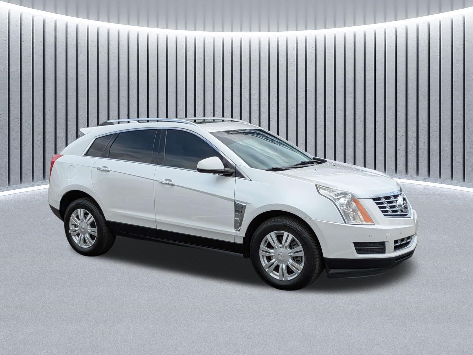 Used 2014 Cadillac SRX Luxury Collection with VIN 3GYFNBE35ES665089 for sale in Athens, GA