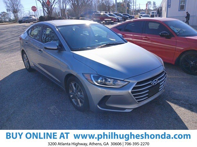 2017 Hyundai Elantra SE's photo