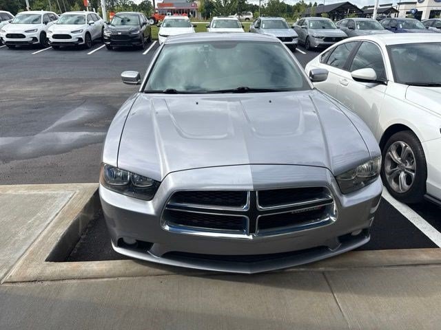 2C3CDXHG6DH655085