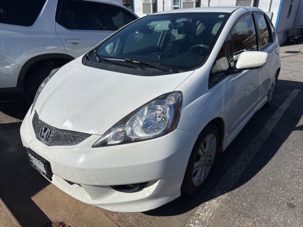 Used 2011 Honda Fit Sport HB Auto Sport