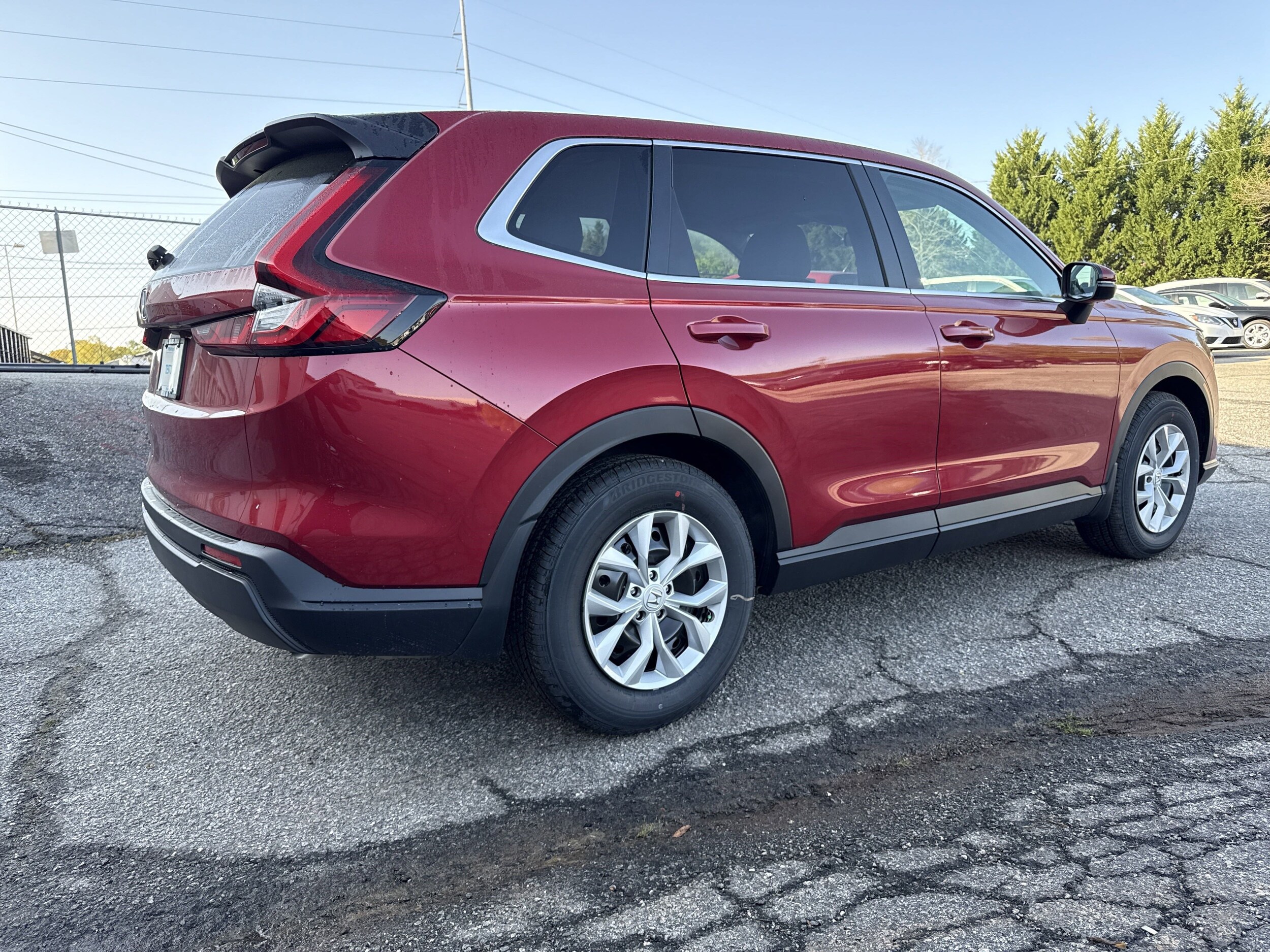 2025 Honda CR-V LX photo 4