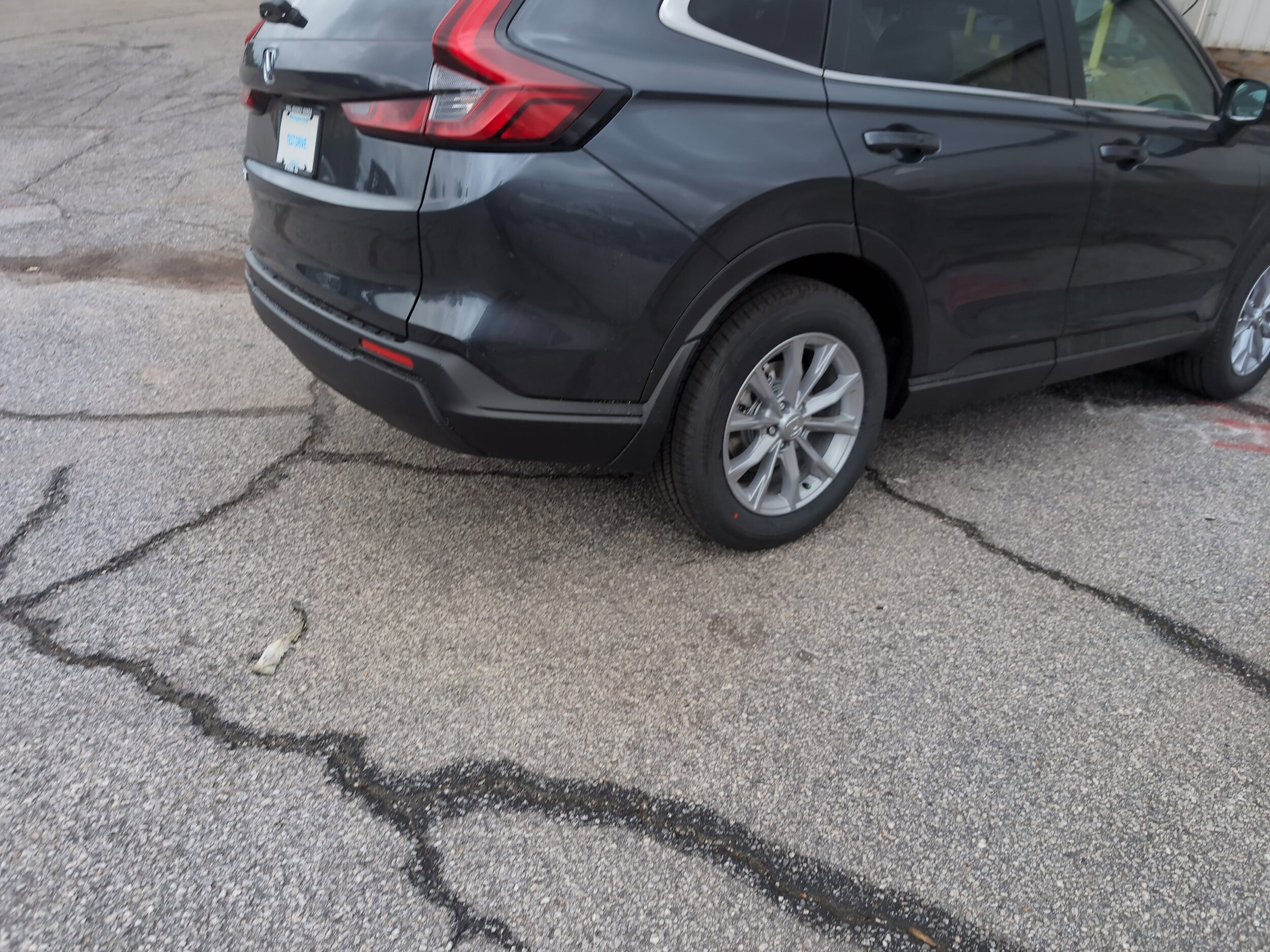 2025 Honda CR-V EX photo 4