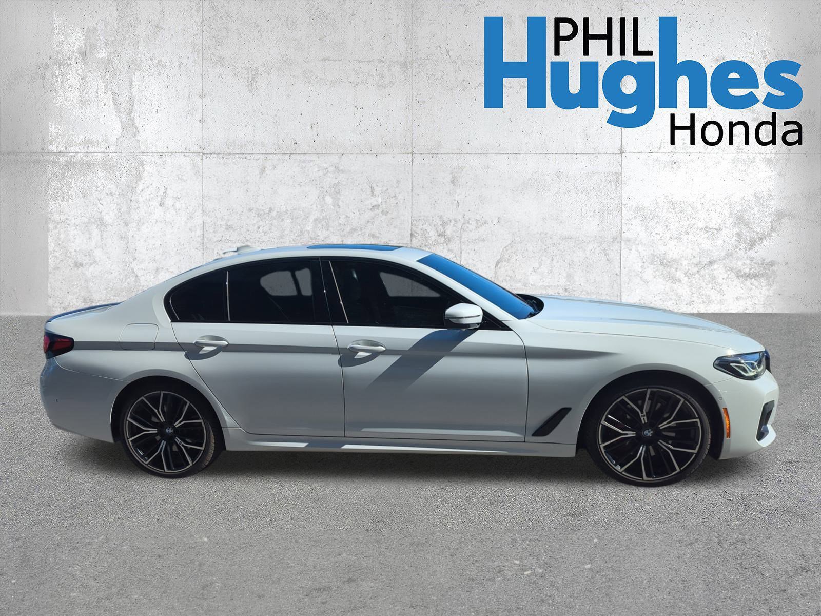 2023 Bmw 530i xDrive photo 2