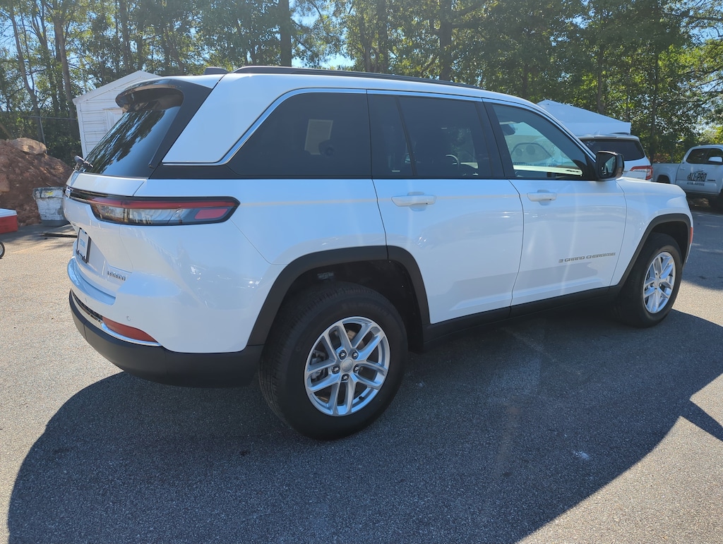 Used 2025 Jeep Grand Cherokee Laredo X Laredo X 4x2